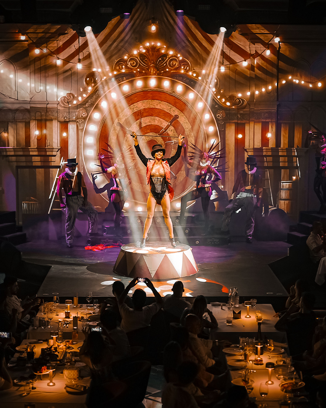Dream Dinner Show
